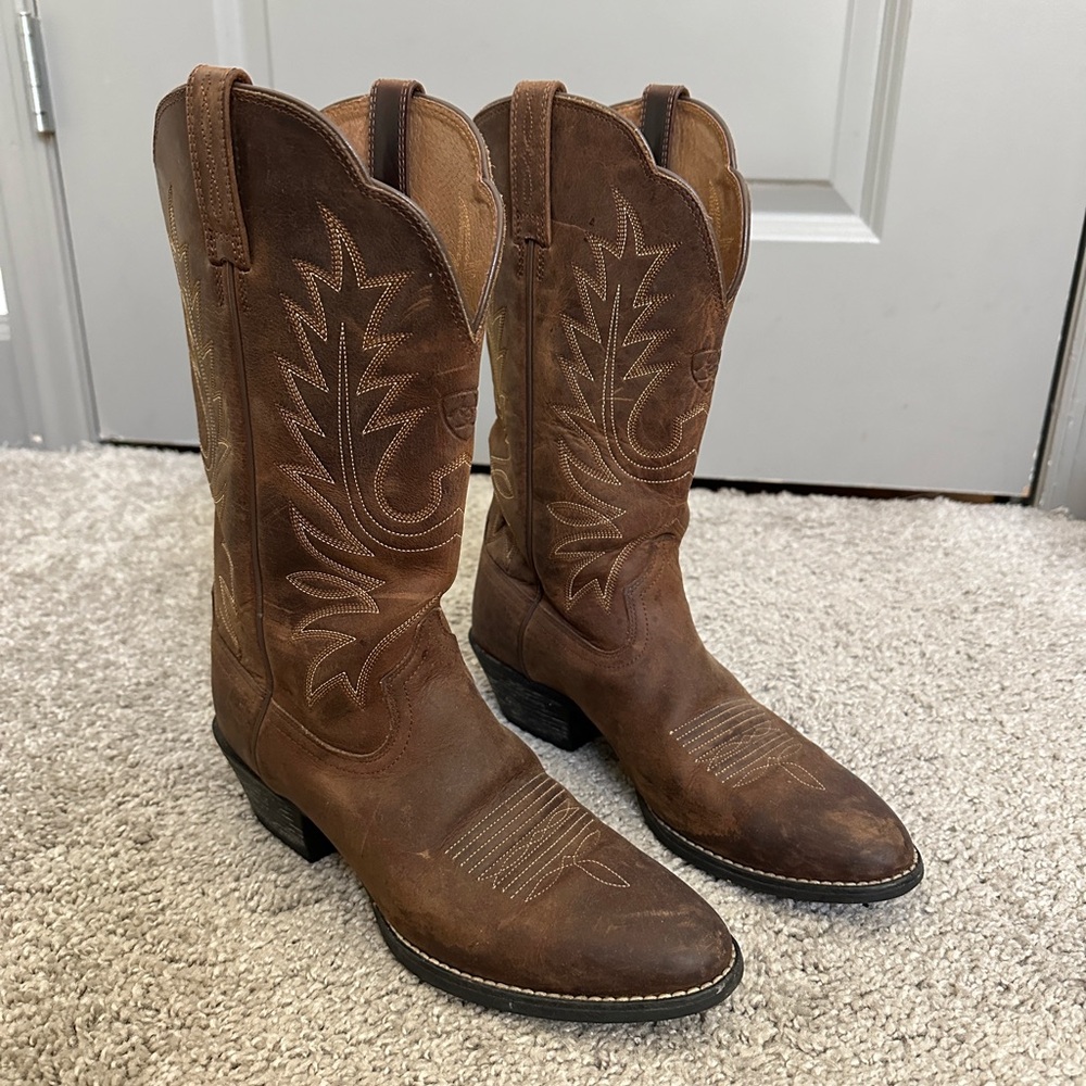Western Cowboy boots women’s 7C in brown